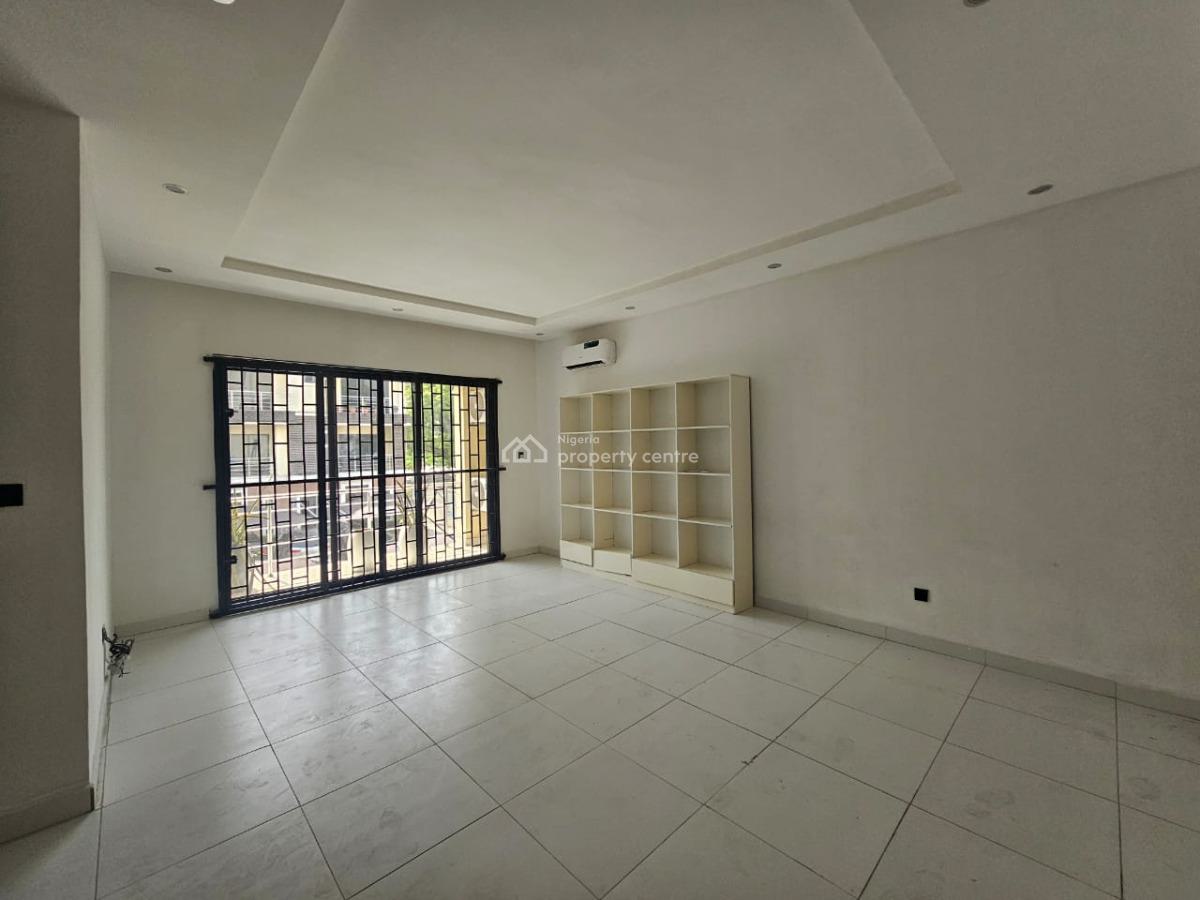 Fantastic 4 Bedroom Fully Service Terrace House with Bq , Rooftop, Off Bourdilor Road, Old Ikoyi, Ikoyi, Lagos, Terraced Duplex for Rent