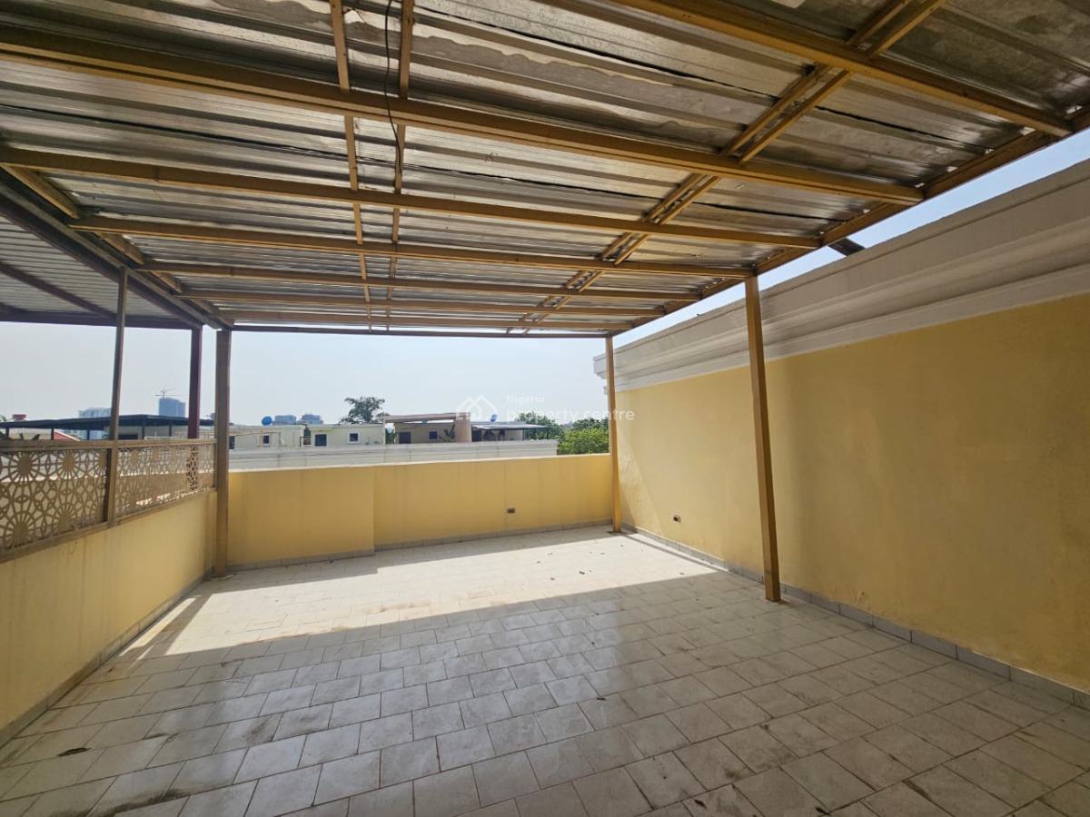 Fantastic 4 Bedroom Fully Service Terrace House with Bq , Rooftop, Off Bourdilor Road, Old Ikoyi, Ikoyi, Lagos, Terraced Duplex for Rent