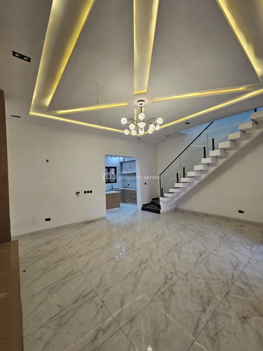 Self Compound 3bedroom Terrace Duplex with Bq, Ikota, Lekki, Lagos, Terraced Duplex for Sale