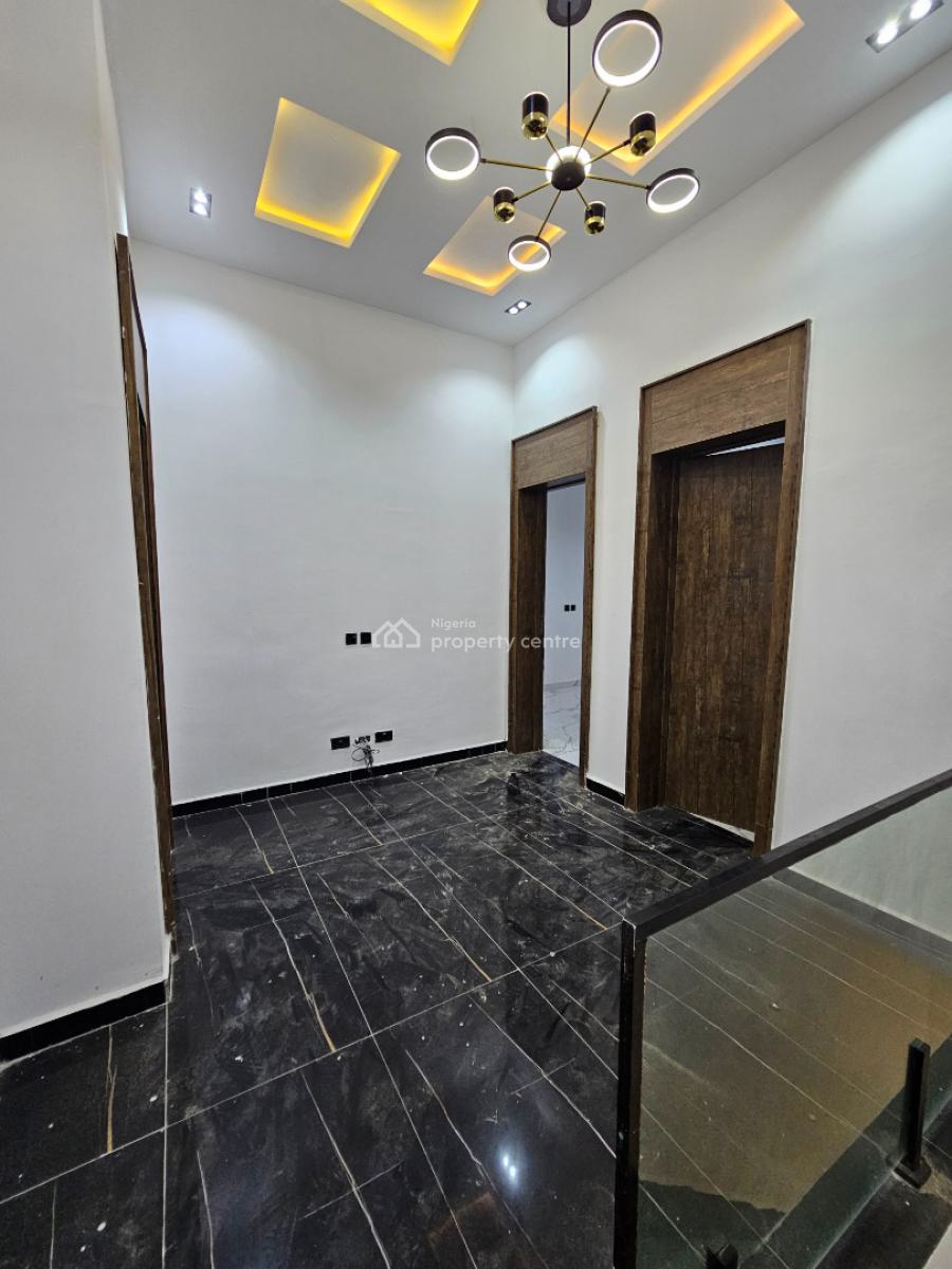 Self Compound 3bedroom Terrace Duplex with Bq, Ikota, Lekki, Lagos, Terraced Duplex for Sale