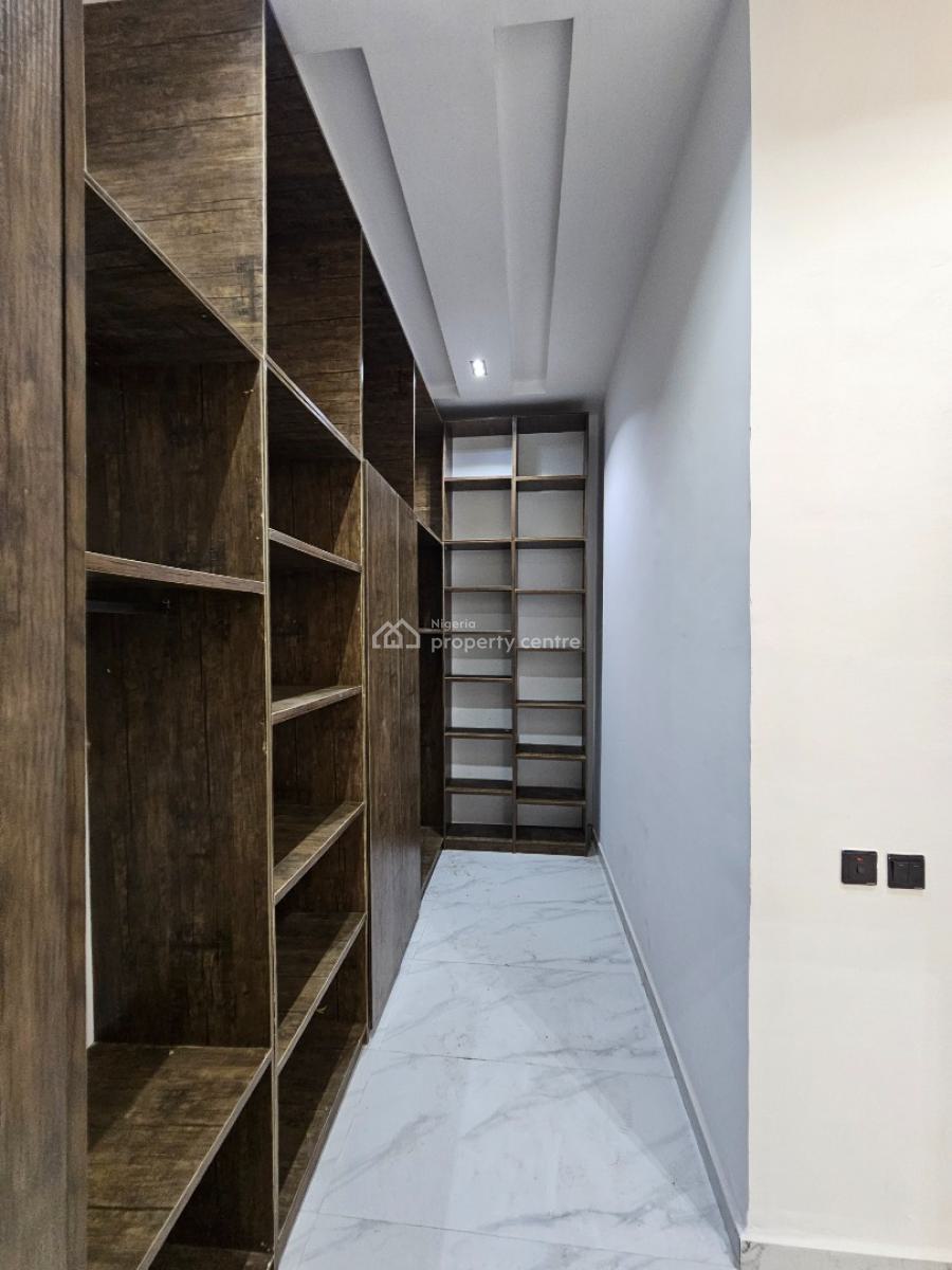 Self Compound 3bedroom Terrace Duplex with Bq, Ikota, Lekki, Lagos, Terraced Duplex for Sale