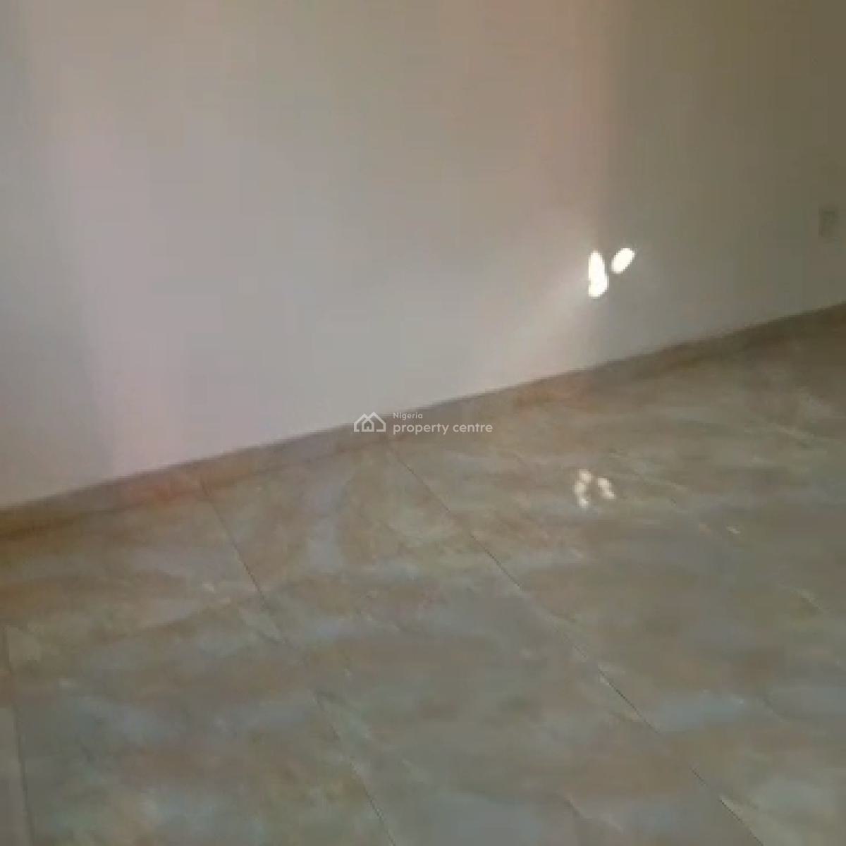 Lovely 2 Bedroom Duplex, New Oko Oba, New Oko-oba, Agege, Lagos, Flat / Apartment for Rent