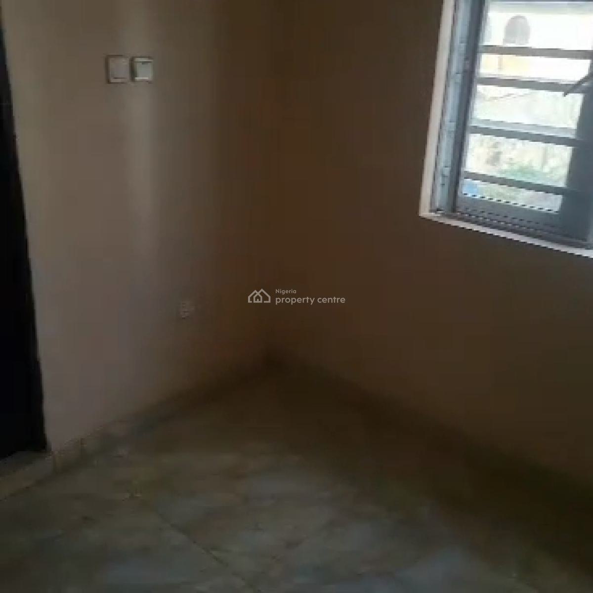 Lovely 2 Bedroom Duplex, New Oko Oba, New Oko-oba, Agege, Lagos, Flat / Apartment for Rent