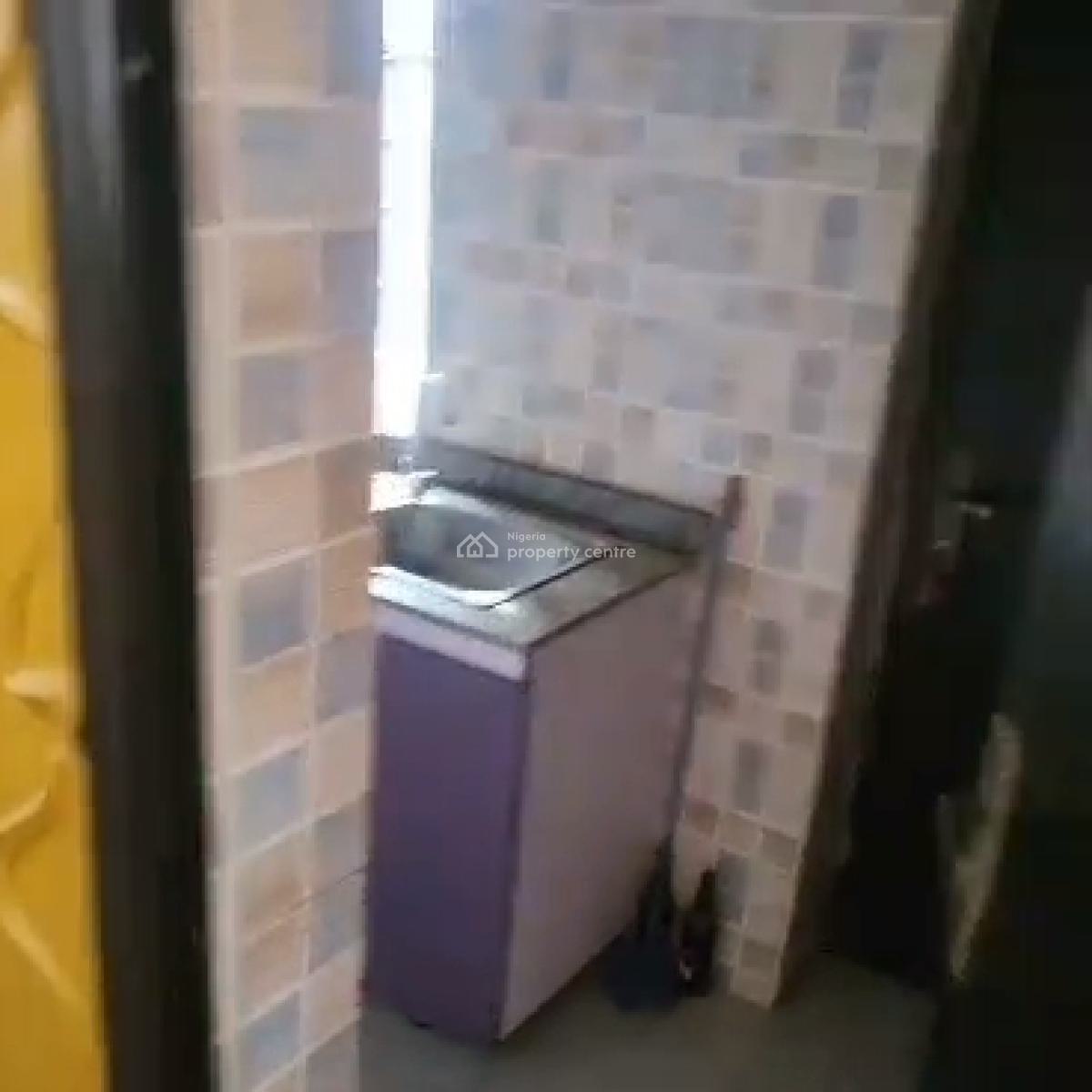 Lovely 2 Bedroom Duplex, New Oko Oba, New Oko-oba, Agege, Lagos, Flat / Apartment for Rent