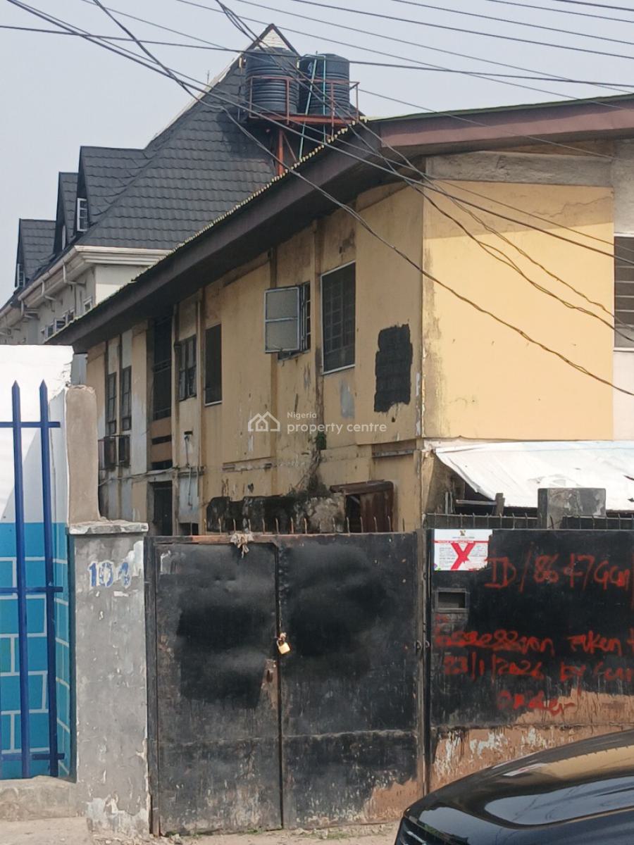 4nos of 4bedroom Flat Along Bab Animashaun Road, Bab Animashaun,, Surulere, Lagos, Block of Flats for Sale