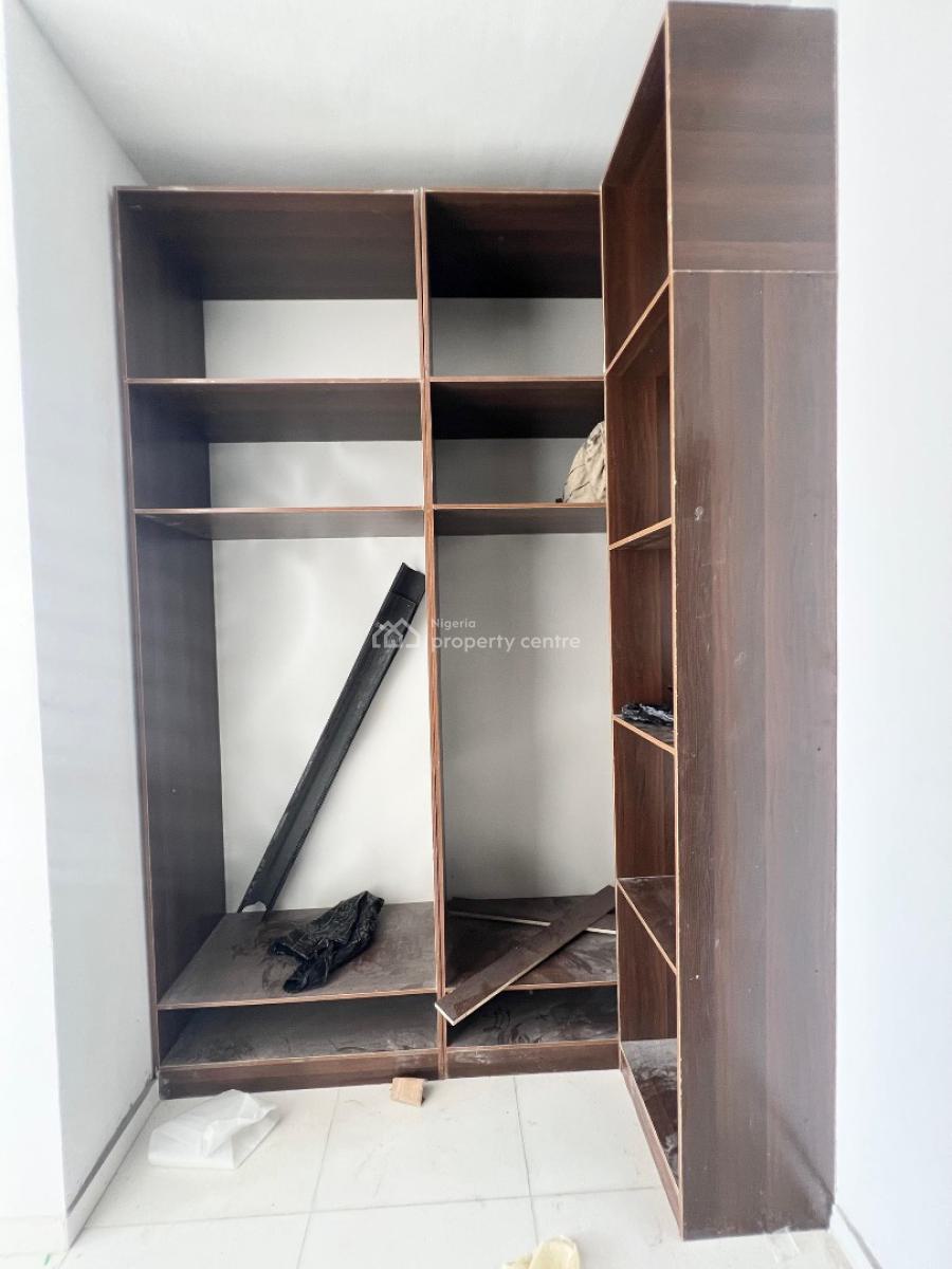 Contemporary 5 Bedrooms Terraced Duplex, Lbs, Ajah, Lagos, Terraced Duplex for Sale