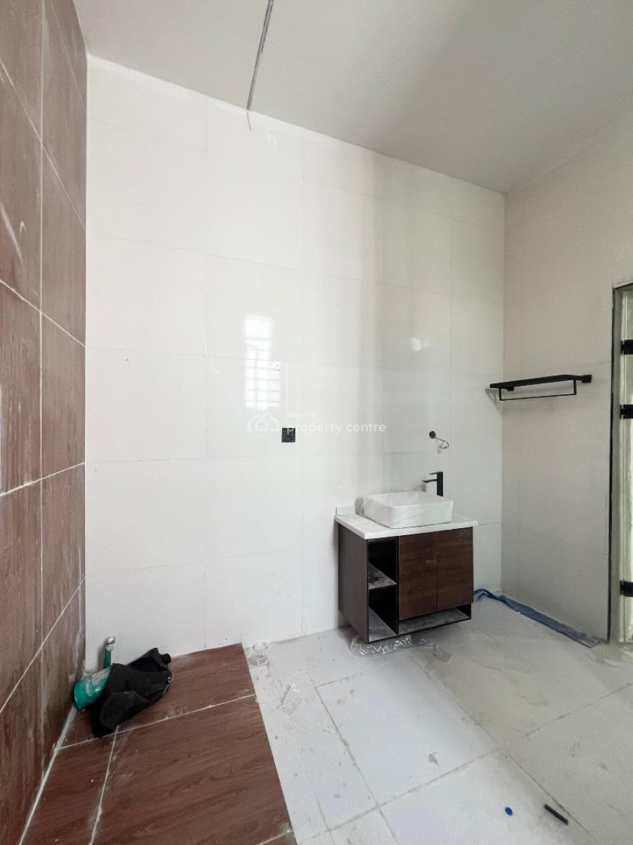 Contemporary 5 Bedrooms Terraced Duplex, Lbs, Ajah, Lagos, Terraced Duplex for Sale