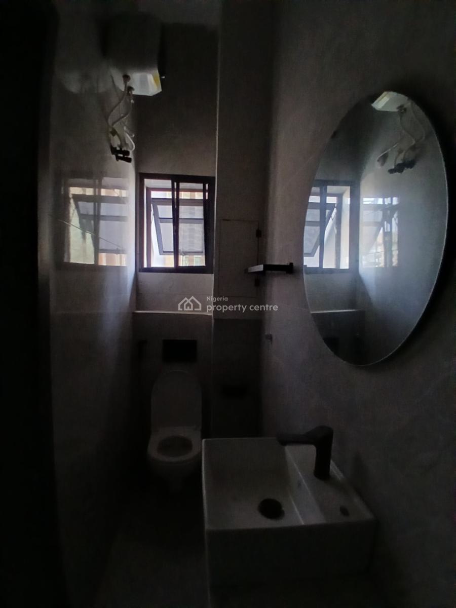 New and Serviced with 24/7 Power Supply 2 Sizeable 2 Bedroom En-suite, Lekki Phase 1, Lekki, Lagos, Flat / Apartment for Sale