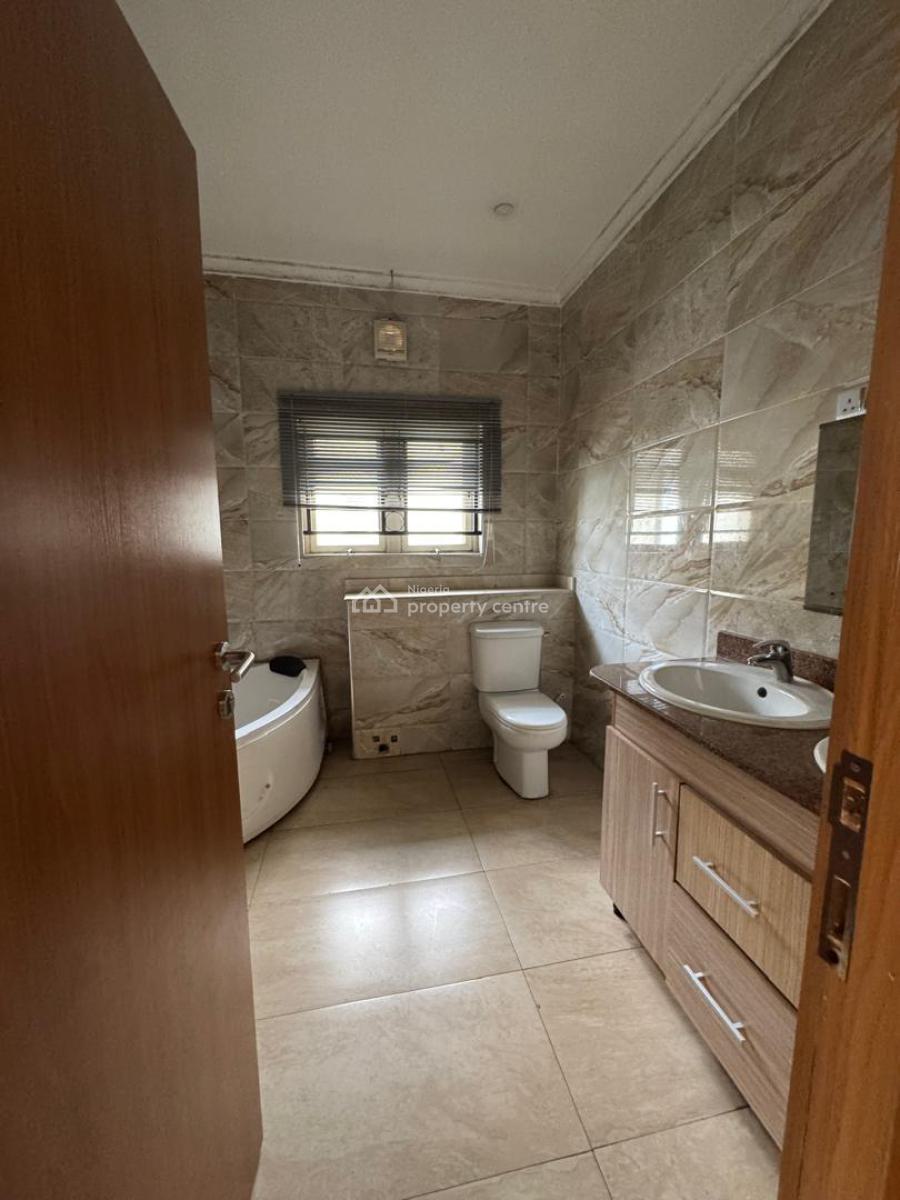 a 4-bedroom Semi-detached House with Swimming Pool and 2 Room Bq, 105 Close, Royal Terrace, Banana Island, Ikoyi, Lagos, Semi-detached Duplex for Rent