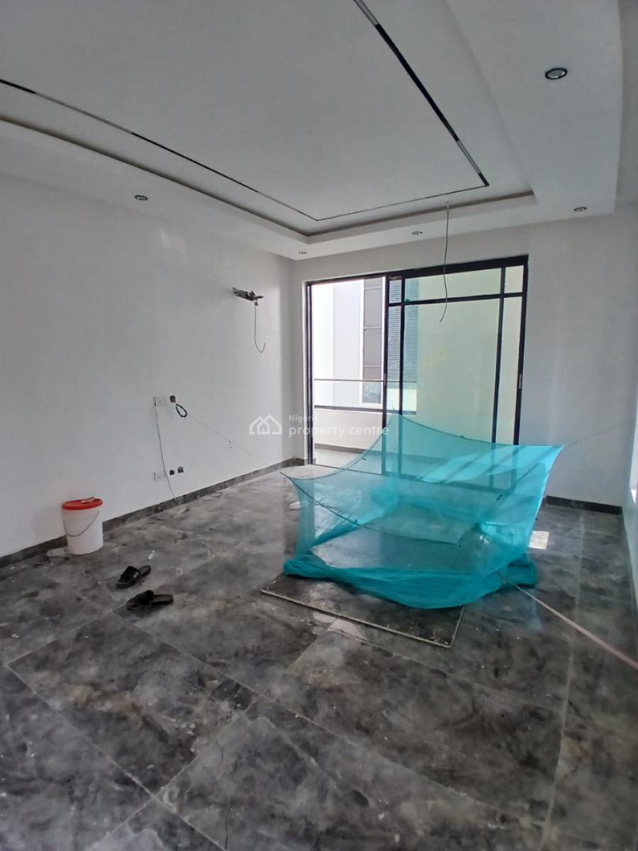 4, Lekki Phase 1, Lekki, Lagos, Terraced Duplex for Sale