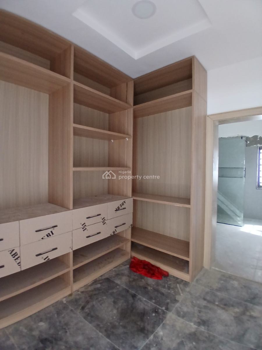 4, Lekki Phase 1, Lekki, Lagos, Terraced Duplex for Sale