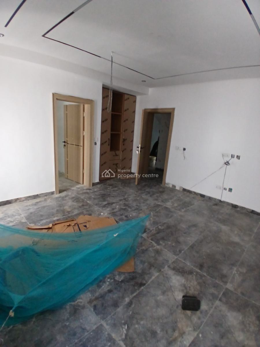 4, Lekki Phase 1, Lekki, Lagos, Terraced Duplex for Sale