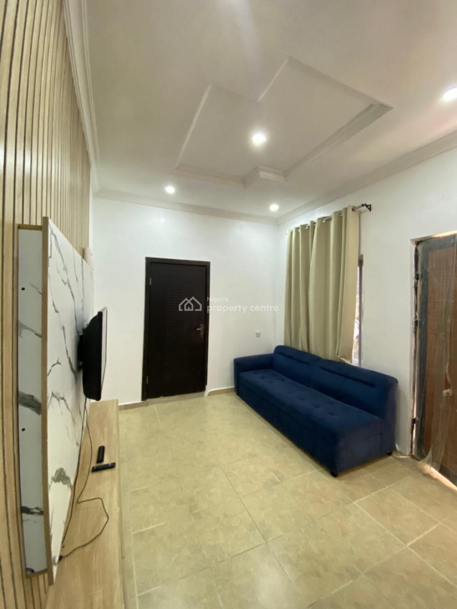 Fully Serviced Mini Flat (room & Parlour Apartment), Osapa Estate, Osapa, Lekki, Lagos, Mini Flat (room and Parlour) for Rent