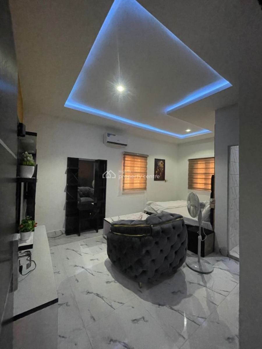 Functional Hotel, Rumuagholu, Port Harcourt, Rivers, Detached Duplex for Sale