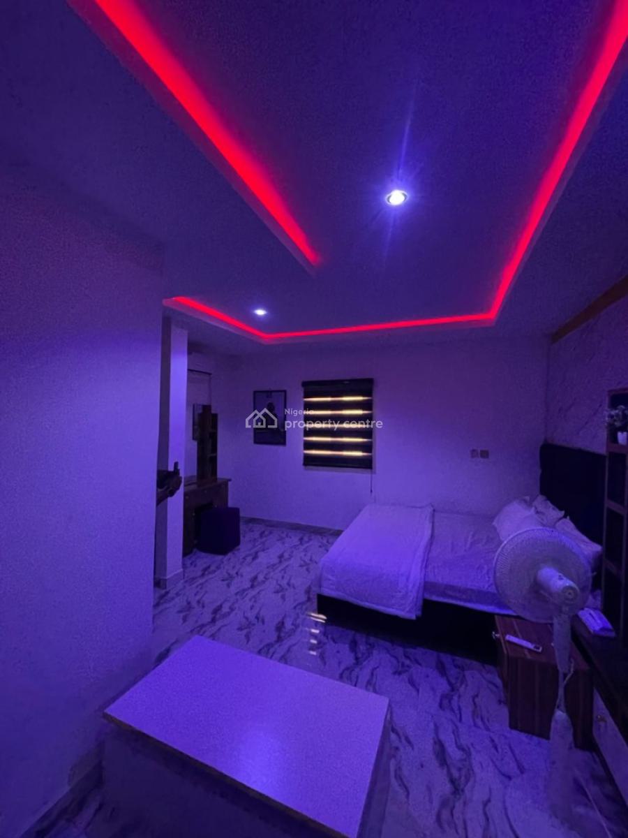 Functional Hotel, Rumuagholu, Port Harcourt, Rivers, Detached Duplex for Sale