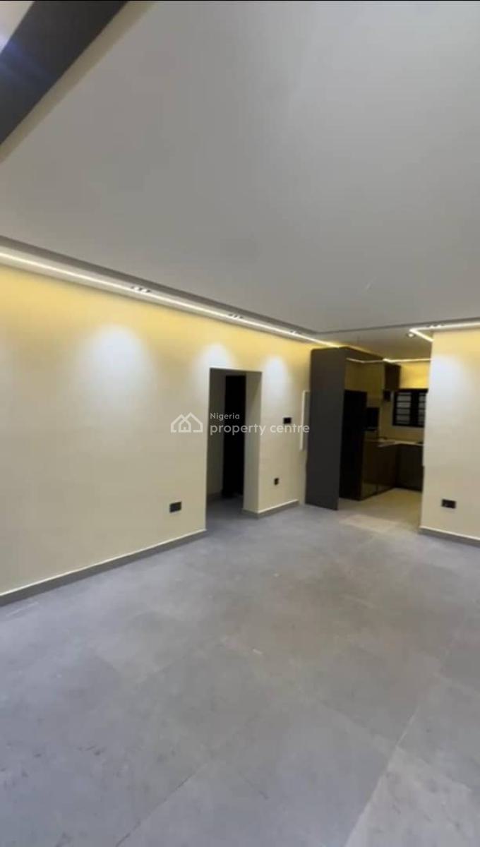 Lovely 2bedroom Flat, Mende, Maryland, Lagos, Flat / Apartment for Rent