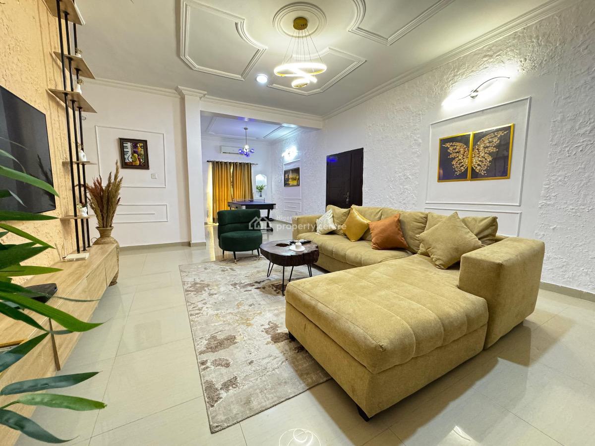 Lux Two (2) Bedroom Maisonette with Ps5, Tennis, Snooker Board and a S, Lekki Phase 1, Lekki, Lagos, Flat / Apartment Short Let