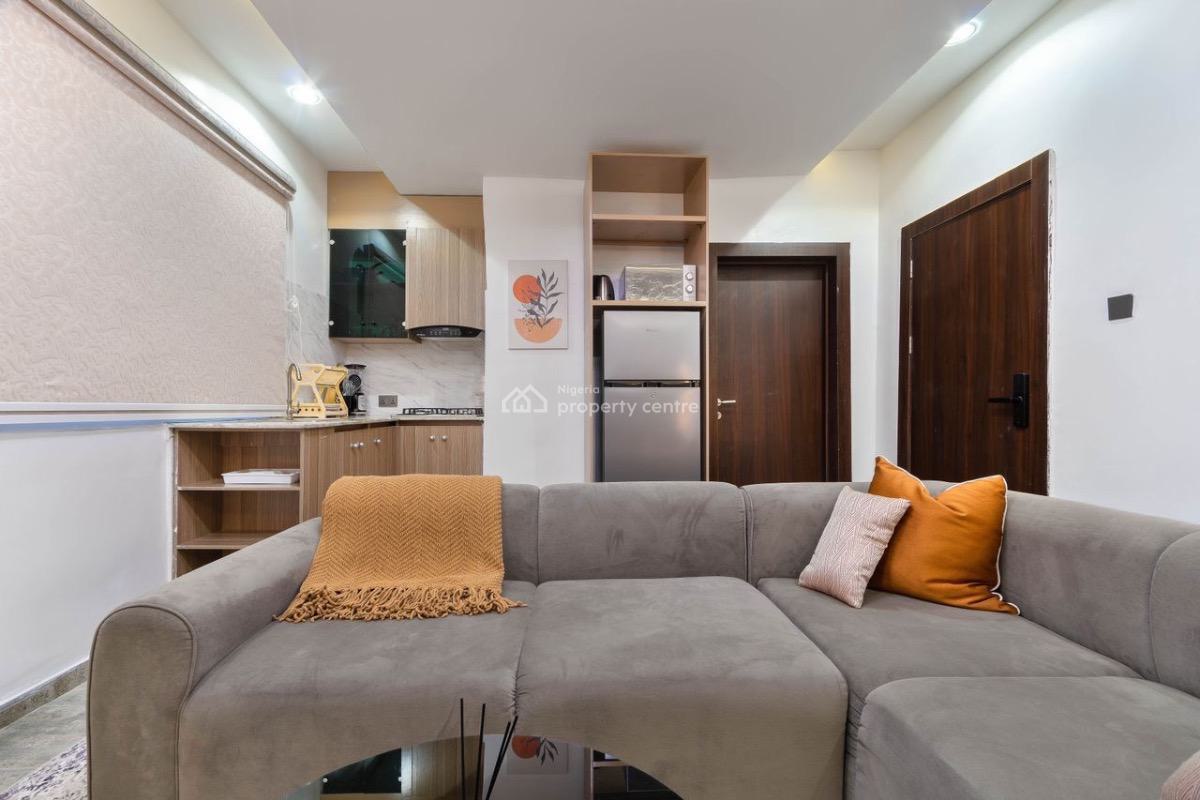 Luxury One Bedroom with Ps4, Lekki Phase 1, Lekki, Lagos, Flat / Apartment Short Let