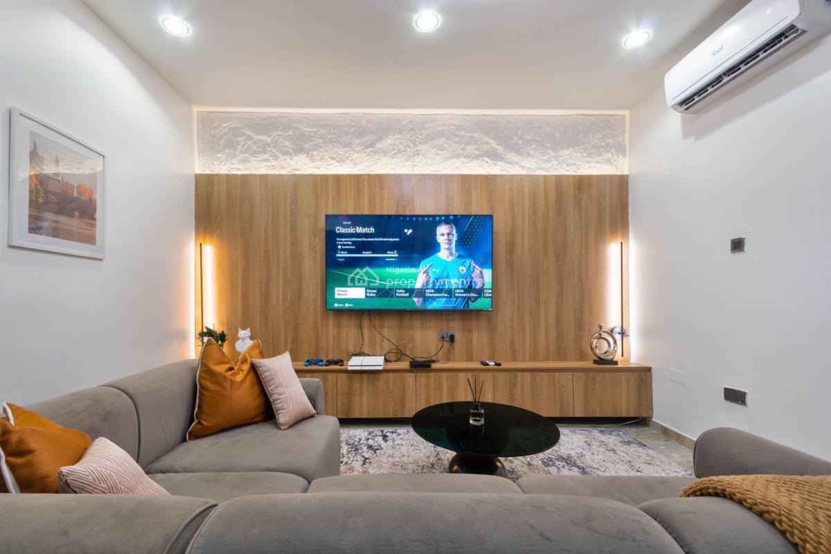 Luxury One Bedroom with Ps4, Lekki Phase 1, Lekki, Lagos, Flat / Apartment Short Let