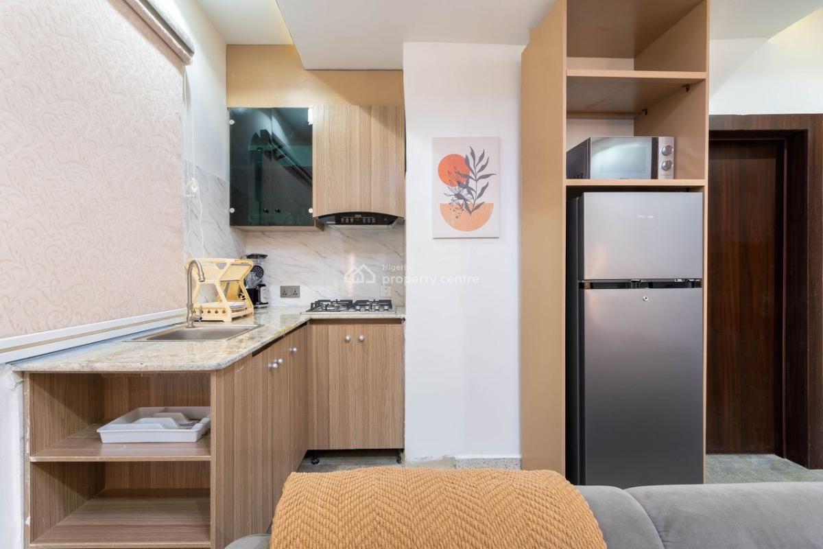 Luxury One Bedroom with Ps4, Lekki Phase 1, Lekki, Lagos, Flat / Apartment Short Let