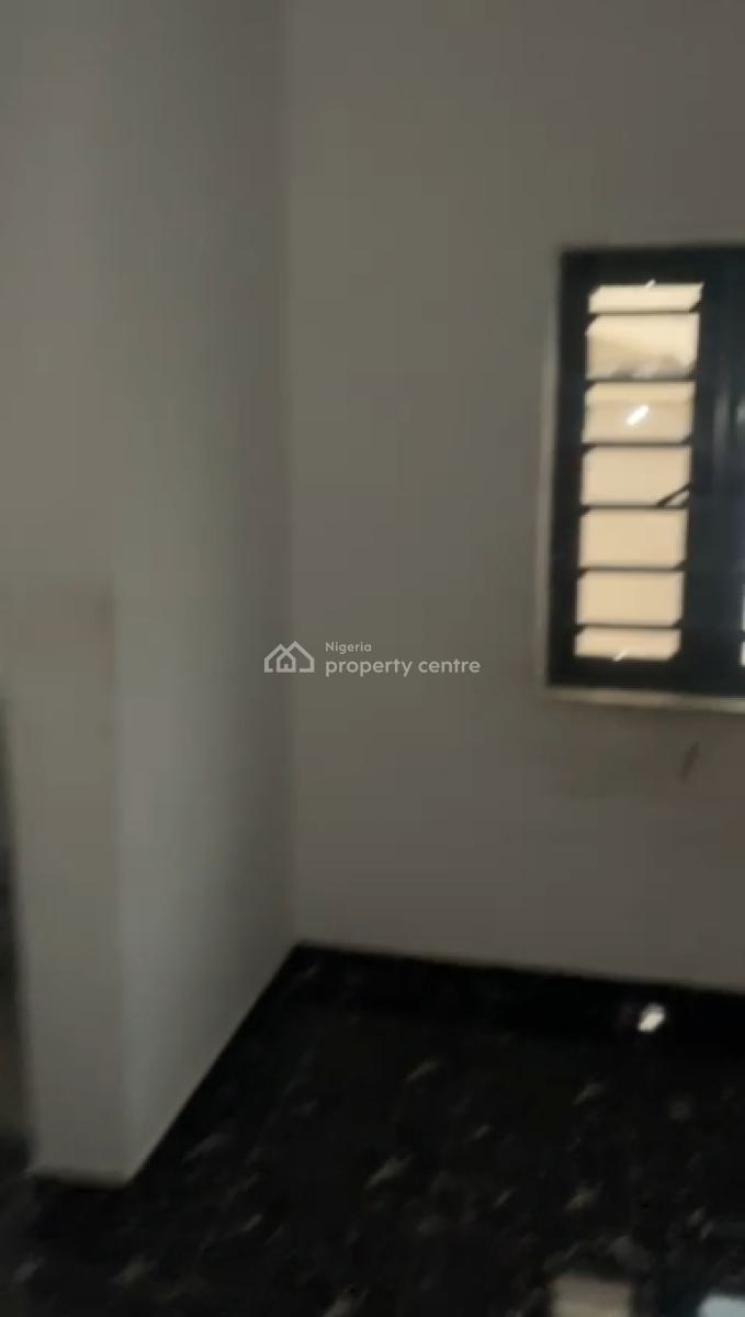 Well Maintained Mini Flat, Ologunfe, Awoyaya, Ibeju Lekki, Lagos, Mini Flat (room and Parlour) for Rent