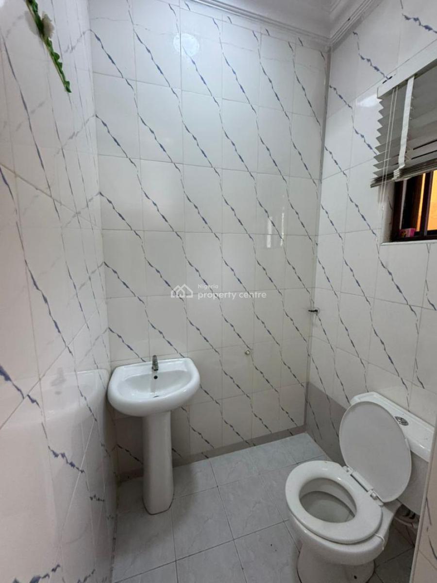 Luxury Miniflat Upstairs with Fully Fitted Kitchen, Igbo Efon Spg Road, Lekki, Lagos, Mini Flat (room and Parlour) for Rent