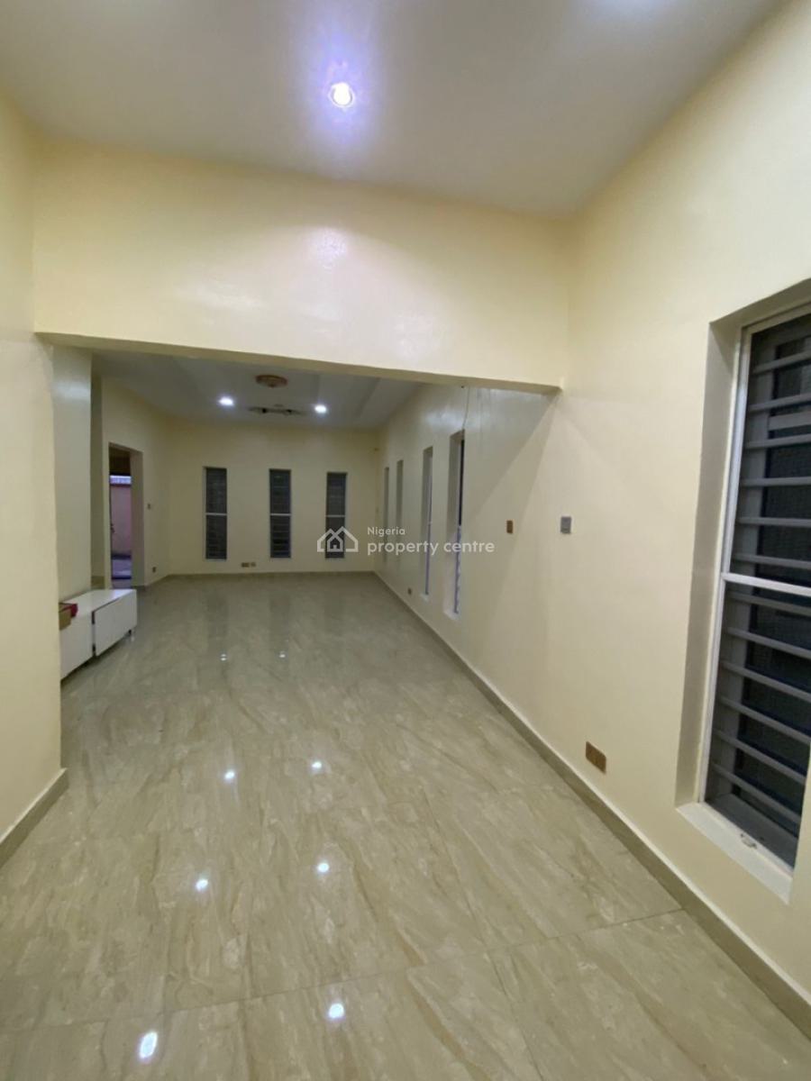 Beautiful 3 Bedroom Semi Detached Duplex with Spacious Backyard, Chevron Estate, Lekki, Lagos, Semi-detached Duplex for Rent