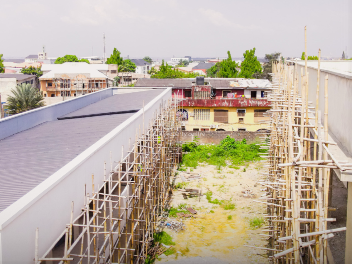 24 Sqm Space in a Mall at Jubilee Bridge, Jubilee Bridge, Ajah, Lagos, Plaza / Complex / Mall for Sale