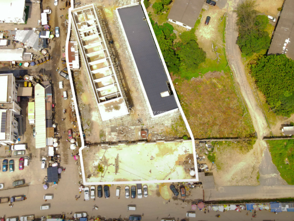 24 Sqm Space in a Mall at Jubilee Bridge, Jubilee Bridge, Ajah, Lagos, Plaza / Complex / Mall for Sale