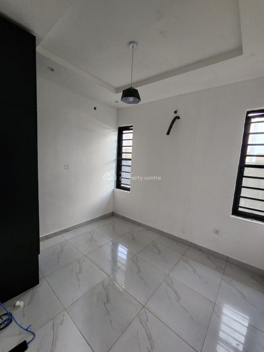 2 Bedroom Apartment, Ologolo Lekki, Ologolo, Lekki, Lagos, Flat / Apartment for Rent