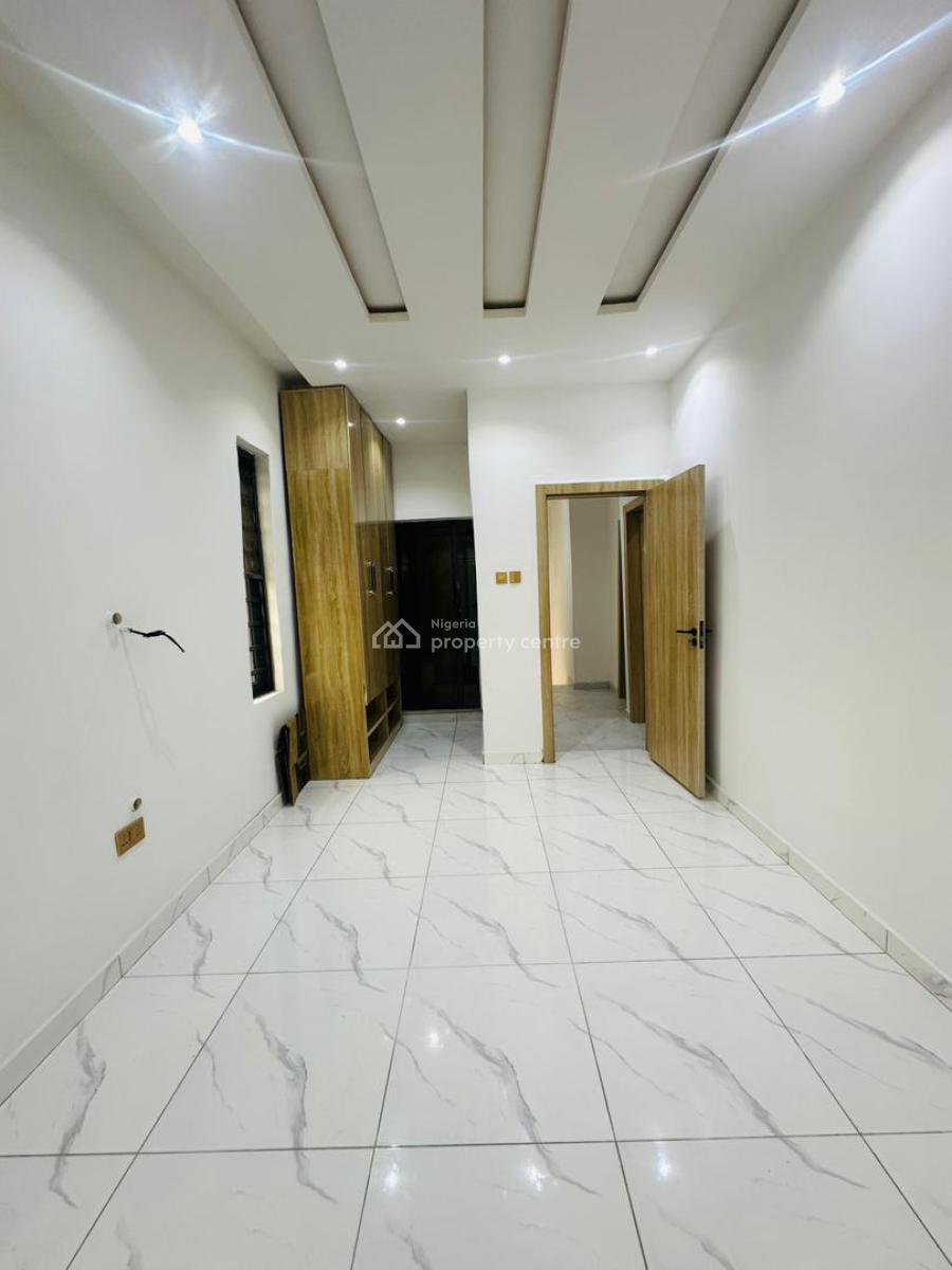 4 Bedroom Semi-detached Duplex with Boys Quarters, Omole Phase 2, Ikeja, Lagos, Semi-detached Duplex for Sale