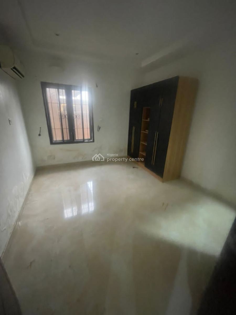 Neat and Well Maintained Two Bedroom Flat Apartment, Freedom Way, Lekki, Lagos, Flat / Apartment for Rent