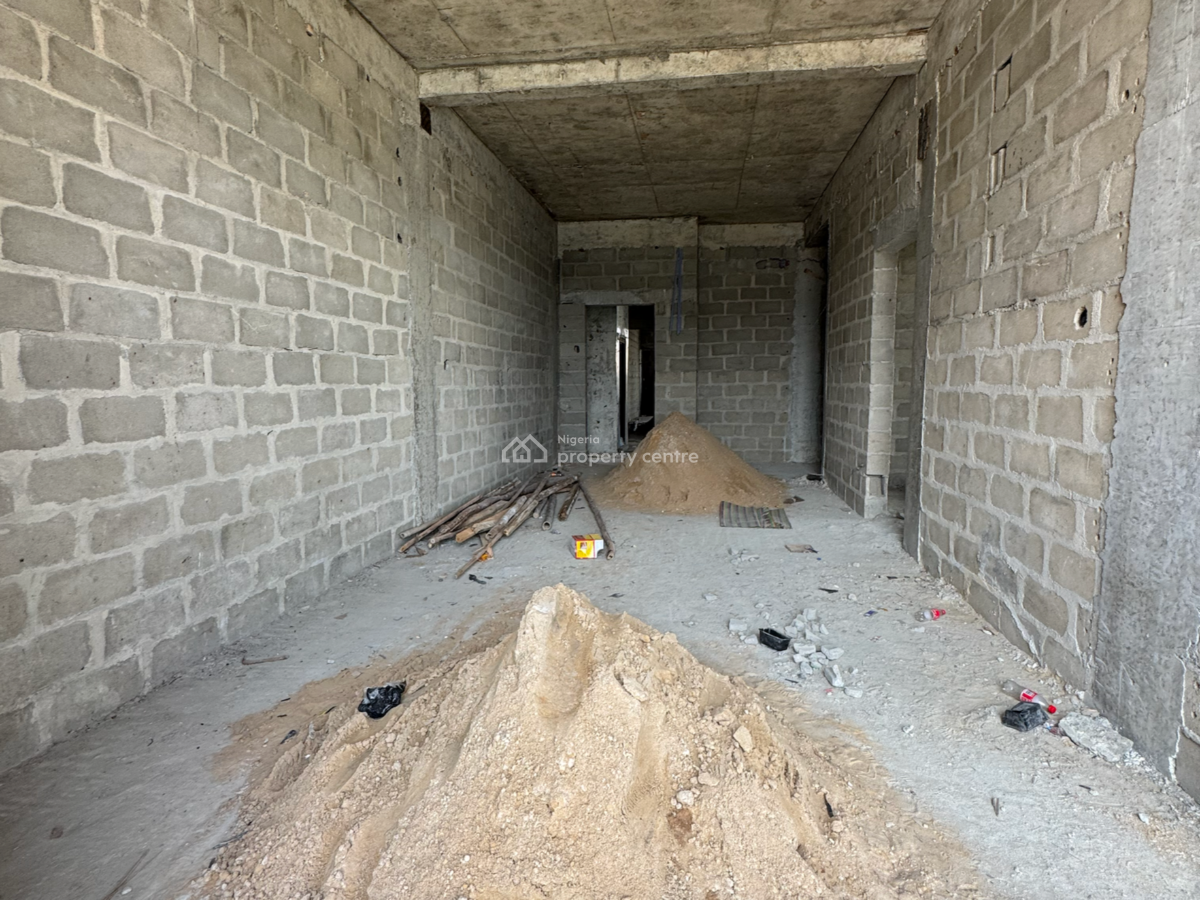 Very Spacious 2-bedroom Apartment + Bq, Lekki Phase 1, Lekki, Lagos, Flat / Apartment for Sale