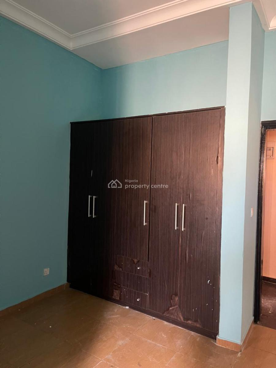 Newly Renovated 3 Bedroom Apartmet with 1 Room Bq, Lekki Right-side, Lekki Phase 1, Lekki, Lagos, Flat / Apartment for Rent