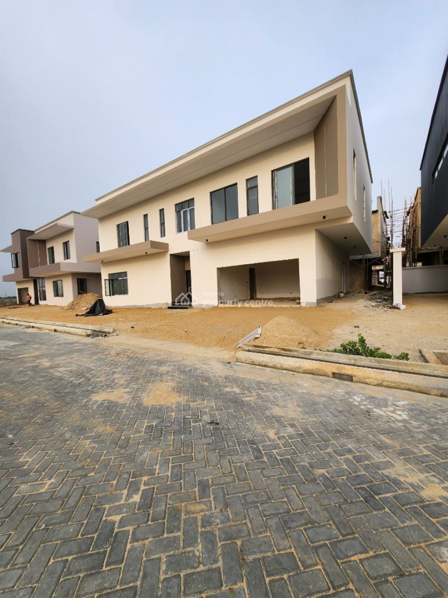 Full Smart 5 Bedroom Fully Detached Located in Lekki Phase 1, Secure Access with an Access Card, Lekki Phase 1, Lekki, Lagos, Detached Duplex for Sale