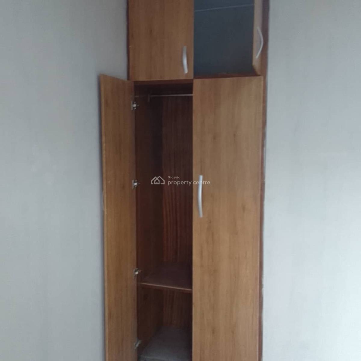 4 Unit of 3 Bedroom Flats  Newly Renovated   Decen, Oladele Street, Ikosi, Ketu, Lagos, House for Rent