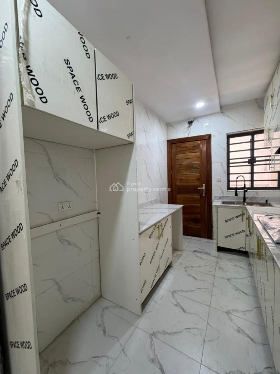 Beautiful Brand New 3 Bedroom Apartment, Ologolo, Lekki, Lagos, House for Rent