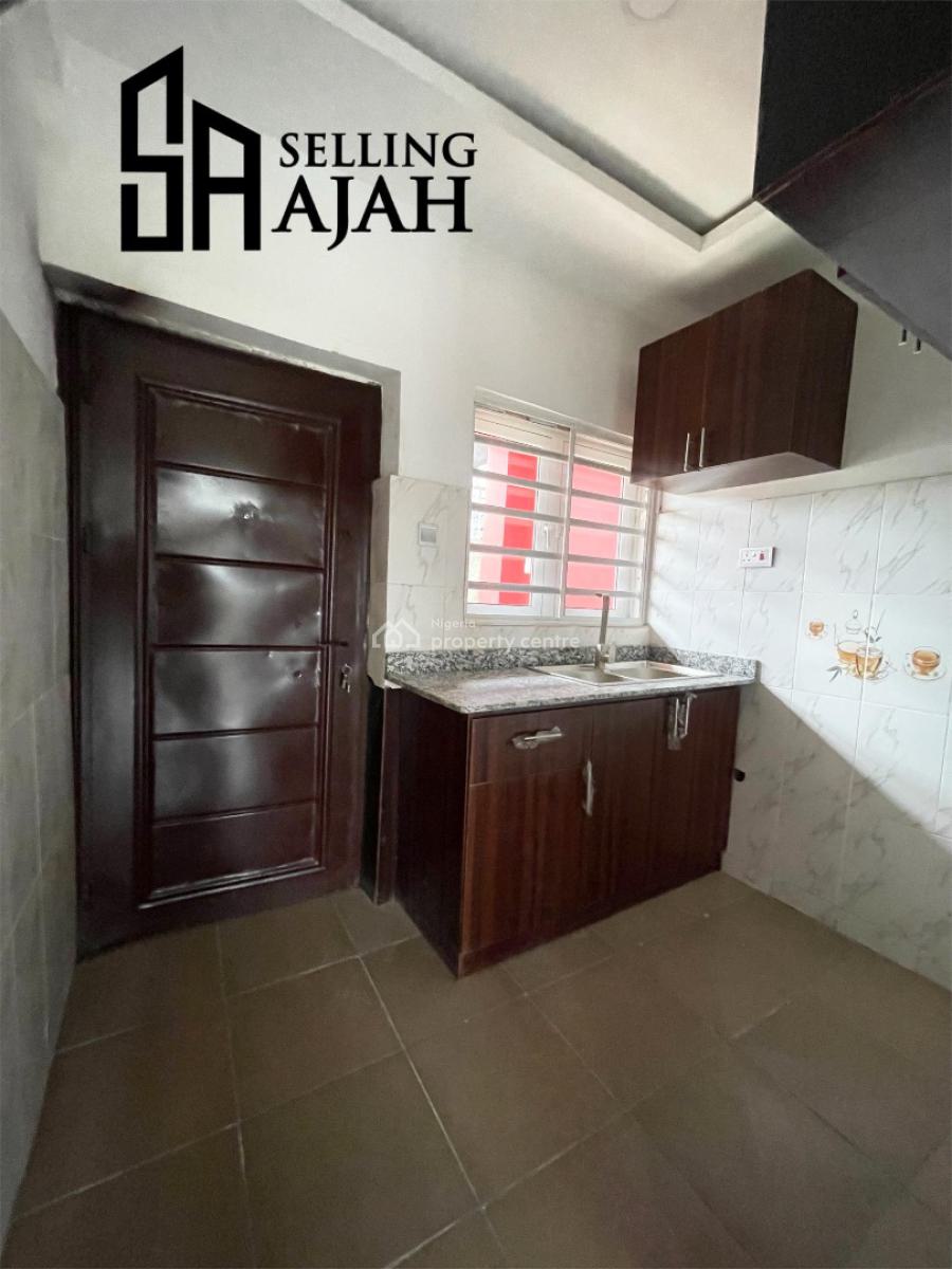 Luxury Spacious Brand New One Bedroom  Flat, Okun Ajah Lekki, Ajah, Lagos, Block of Flats for Sale