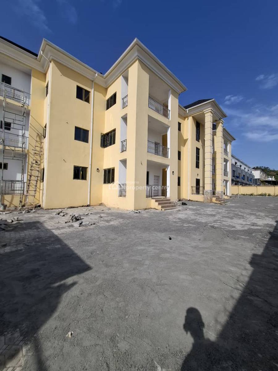 Luxurious Three Bedroom Apartment, Guzape District, Abuja, Flat / Apartment for Rent