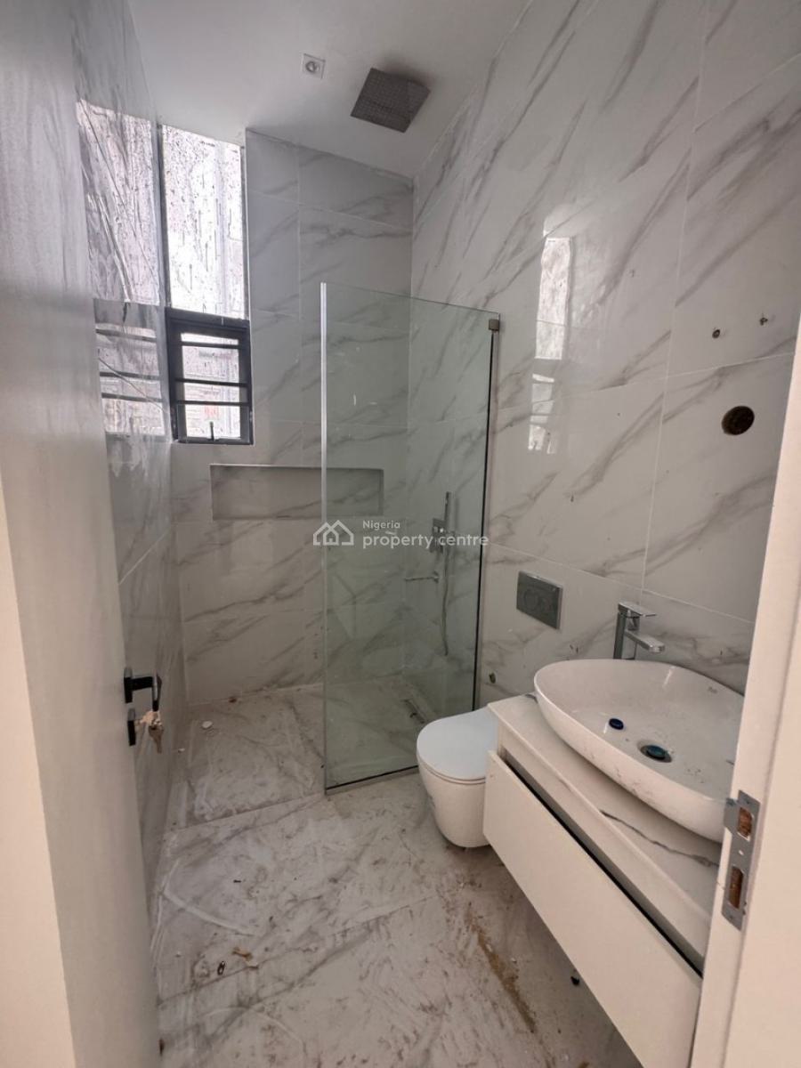 Newly Built and Spacious Two Bedroom Apartment, Lekki Right, Lekki, Lagos, Flat / Apartment for Sale