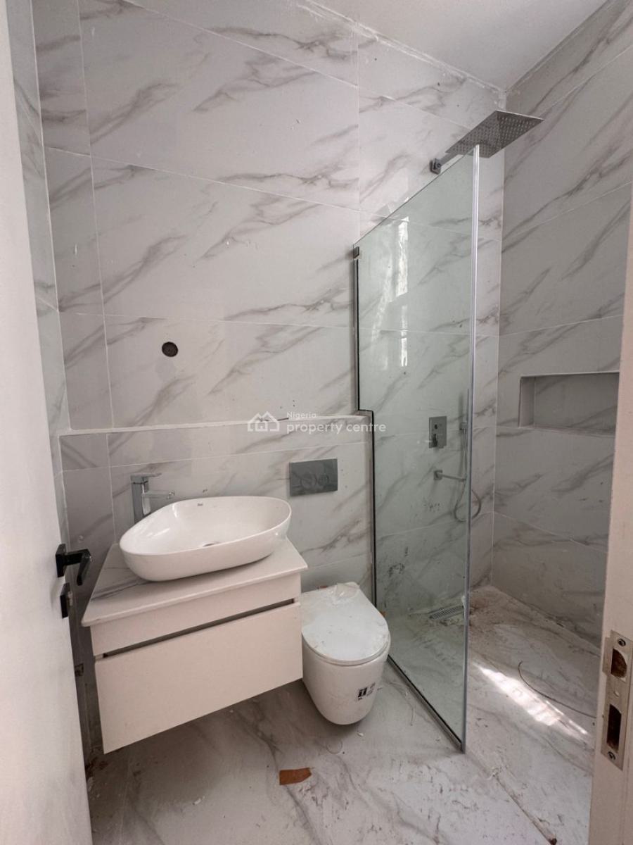 Newly Built and Spacious Two Bedroom Apartment, Lekki Right, Lekki, Lagos, Flat / Apartment for Sale