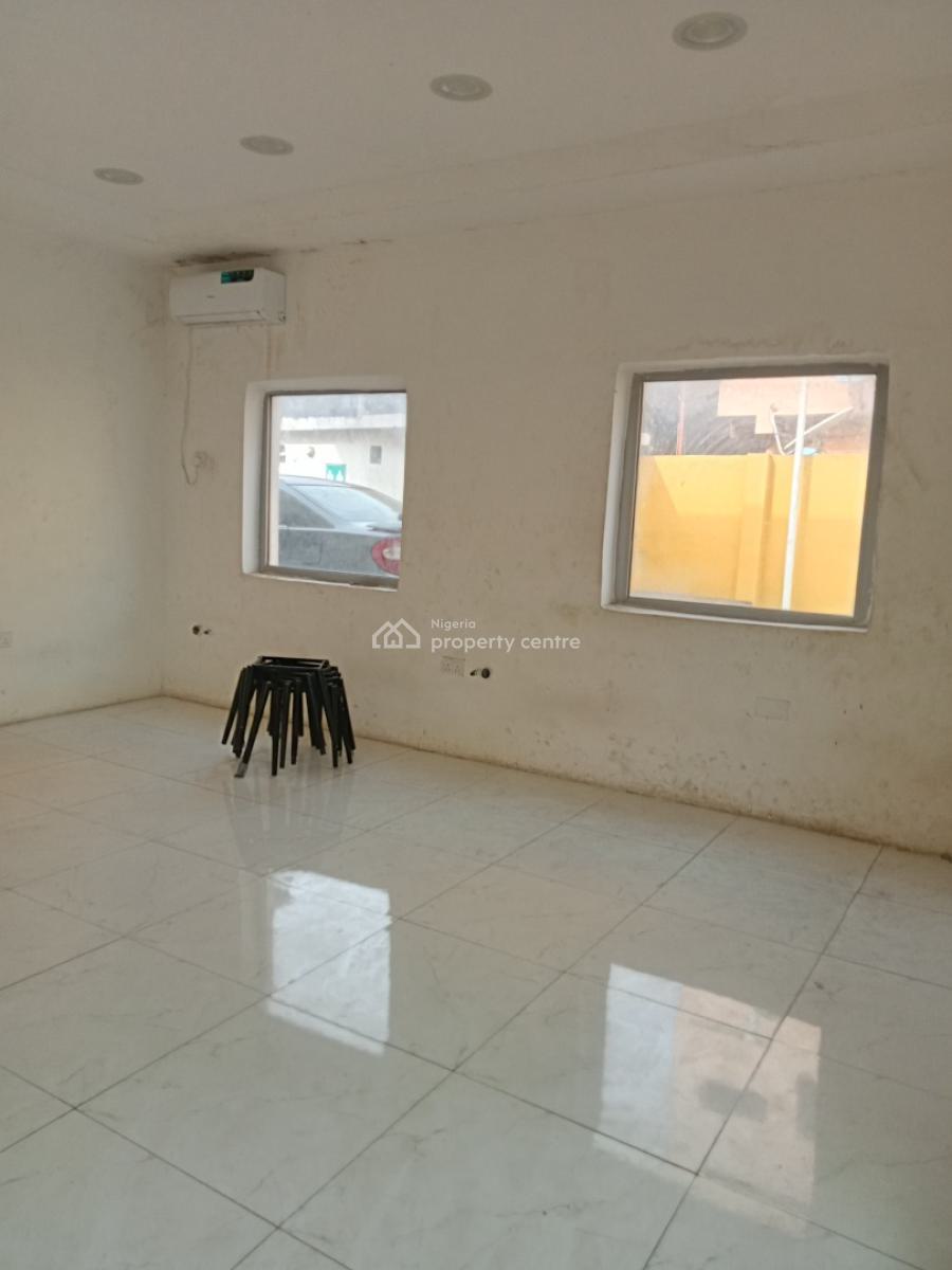 27sqmt Space (inclusive of Service Charge), Oko Oba / Abule Egba, Abule Egba, Agege, Lagos, Shop for Rent