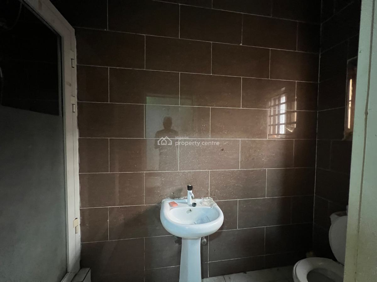 2 Bedroom Apartment, Lekki Phase 1 Right, Lekki Phase 1, Lekki, Lagos, Flat / Apartment for Rent