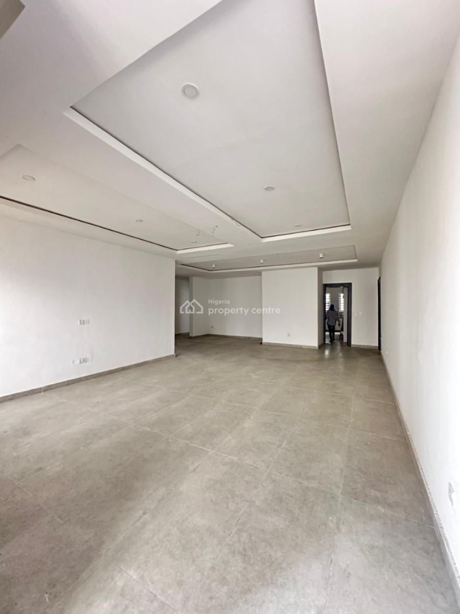 Newly Built 4 Bedroom Apartment with an Elevator and Cinema, in a Serene Neighborhood in Lekki Phase 1, Lekki, Lagos, Block of Flats for Sale