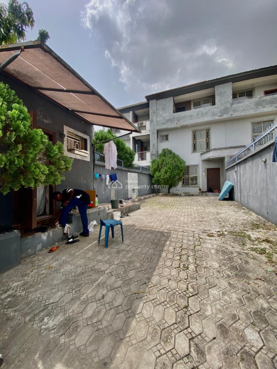 Huge Spacious 5 Bedroom Semi Detached Town House, Bq, Security House, Off Admiralty, Lekki Phase 1, Lekki, Lagos, Semi-detached Duplex for Sale