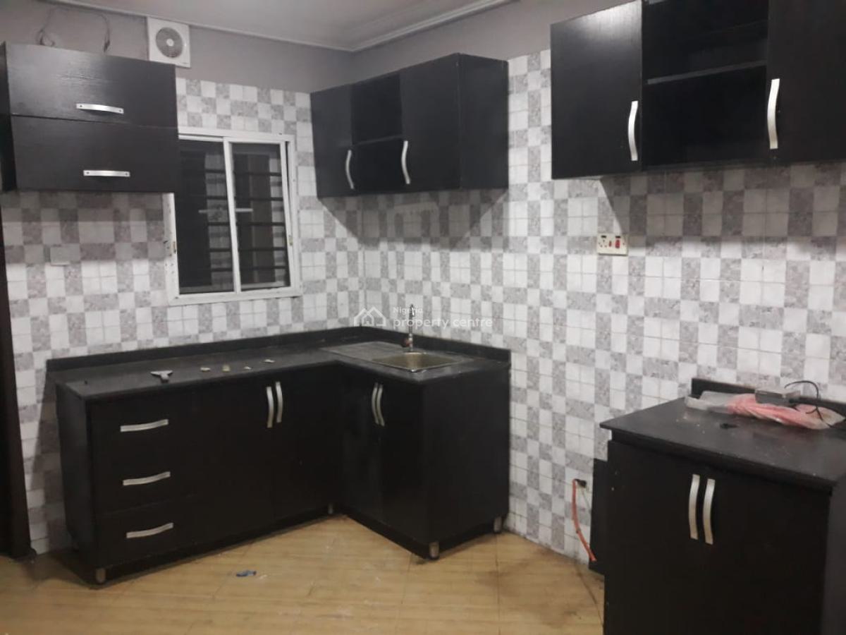 2 Bedroom on Addo Road in a Secured Estate, Ajah, Lagos, Flat / Apartment for Rent