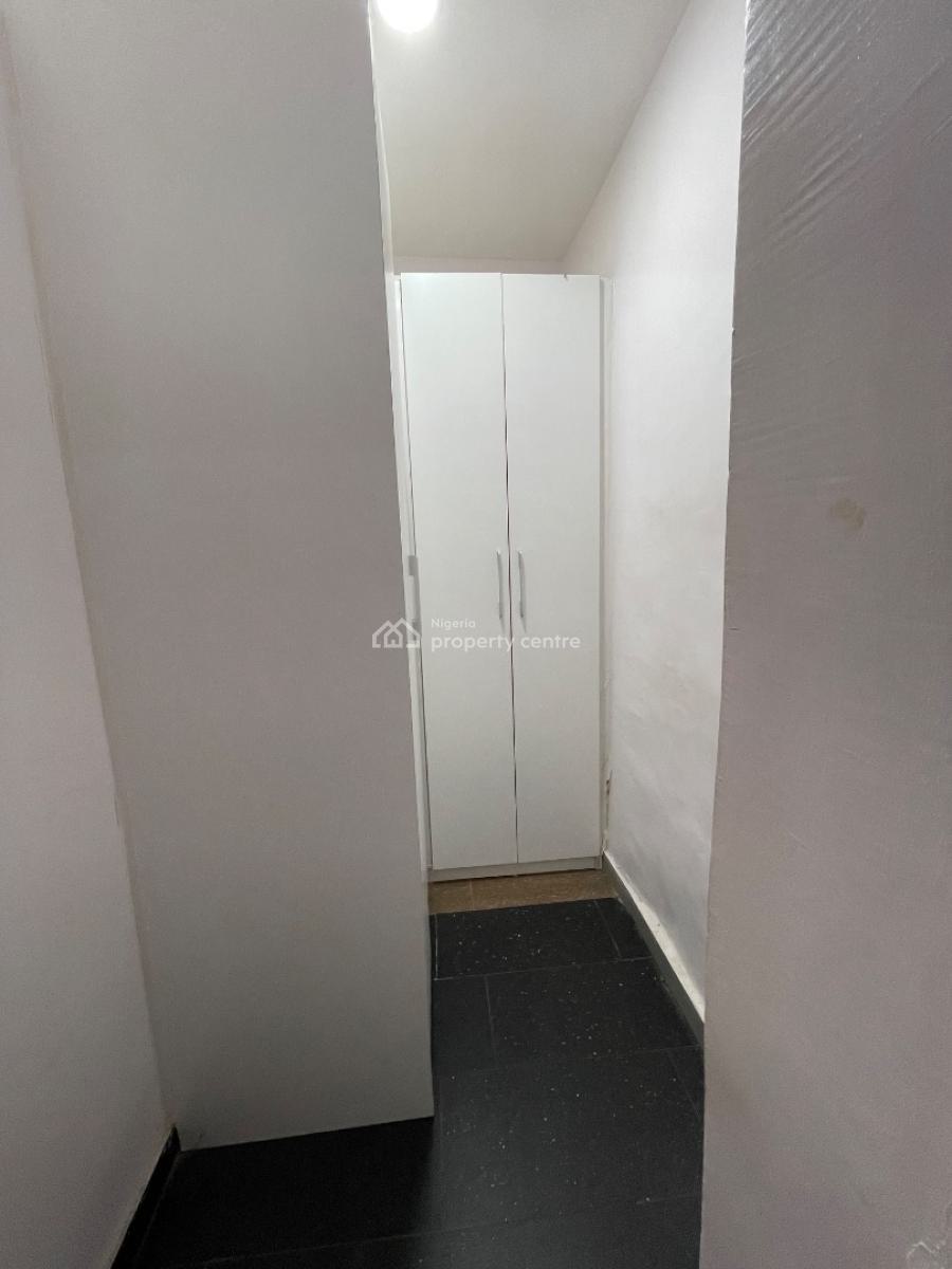 Exclusive & Serene  Modern 2-bedroom Apartment  Prime Ogudu Estate., Ramat Crescent, Gra, Ogudu, Lagos, Flat / Apartment for Rent