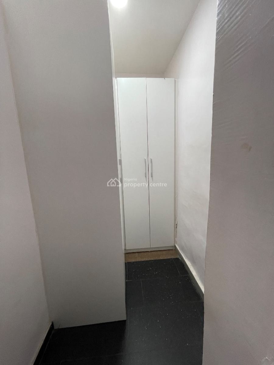 Exclusive & Serene  Modern 2-bedroom Apartment  Prime Ogudu Estate., Ramat Crescent, Gra, Ogudu, Lagos, Flat / Apartment for Rent