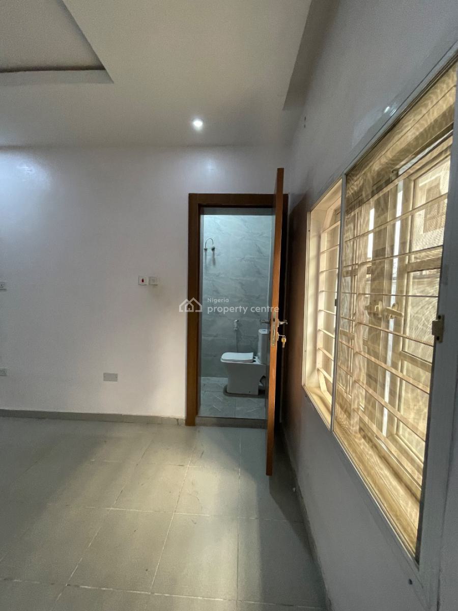 Exclusive & Serene  Modern 2-bedroom Apartment  Prime Ogudu Estate., Ramat Crescent, Gra, Ogudu, Lagos, Flat / Apartment for Rent