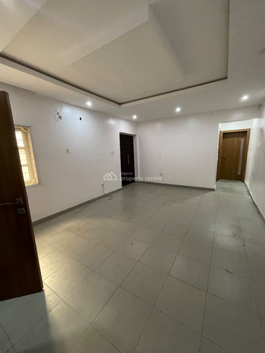 Exclusive & Serene  Modern 2-bedroom Apartment  Prime Ogudu Estate., Ramat Crescent, Gra, Ogudu, Lagos, Flat / Apartment for Rent